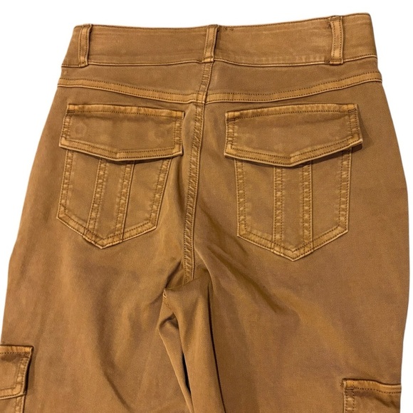 Spanx Stretch Twill Ankle Cargo Pants In Honey Glow Size Medium Petite $128 NWT - Picture 10 of 12